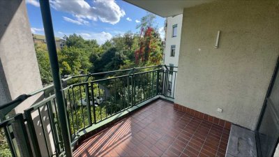 Frisch saniert: Familienfreundliche 3-Zimmer-Wohnung mit Balkon