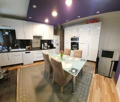 Zwei Häuser, ein Preis: Ideale Gelegenheit im historischen Stadtkern von Weinsberg