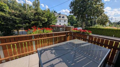 +++ barrierearme 2-Raum-Wohnung mit Terrasse, Gartenanteil, Einbauküche und Carportstellplatz +++