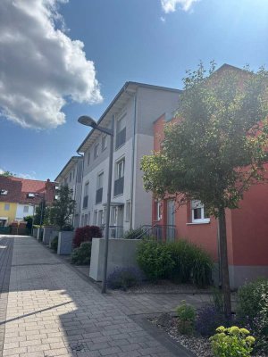 MAISONETTE MIT EIGENEM EINGANG, GARTEN