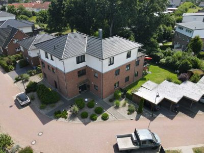 Modernes Penthouse mit Dachterrasse, Kamin & Carports – Wohnen in Bestlage von Trittau