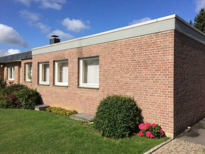Schöne 2-Zimmer-Souterrain-Wohnung mit kleiner Terrasse  in Stolberg (Rheinland)