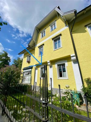2-Zimmerwohnung mit Altbauflair im Grünen