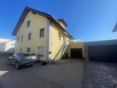 Außergewöhnliche  schöne Wohnung (Haus in Haus)