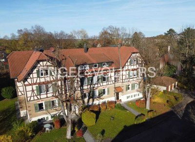 Elegant kernrenovierte Residenz mit historischem Charme - besondere ETW im Herzen von Westheim!