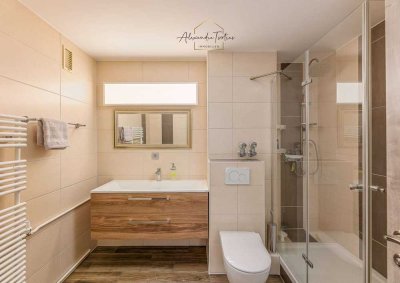 **OHNE KÄUFERPROVISION** Moderne 3,5 Zimmer Wohnung mit neuer EBK und Balkon
