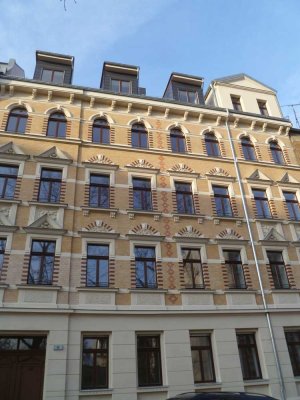Traumhafte 5 Raum Dachgeschoss Maisonette in Alt Lindenau such neuen Eigentümer