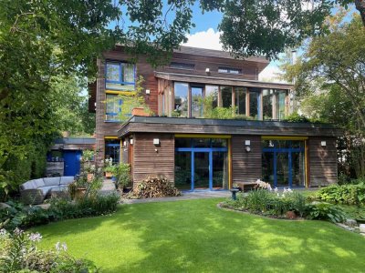 Exklusives Architektenhaus mit Gartenidylle in Kleinmachnow