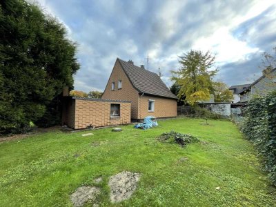 Platz für Ideen – Sanierungsobjekt auf großzügigem Grundstück in Oberhausen