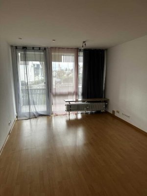 3-Zimmer Wohnung mit Balkon in unmittelbarer Nähe der Panzerkaserne