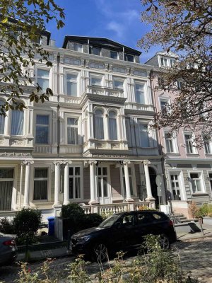 Top 1a Lage – Exclusive Wohnung Poppelsdorfer Allee