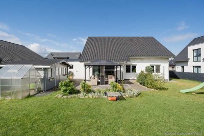 *Provisionsfrei*Ein Familienparadies:Charmantes Zuhause in Traumlage mit luxuriösen Annehmlichkeiten