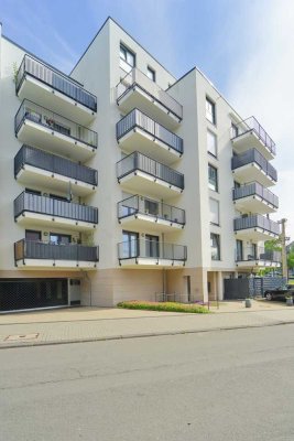 Ohne Kompromisse!  Neuwertige Citywohnung inklusive Stellplatz und Einbauküche**