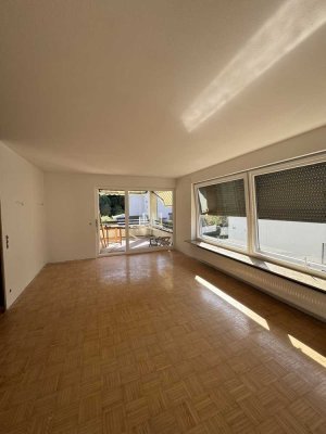 Helle 3-Zimmer-Wohnung mit Balkon in Schwäbisch