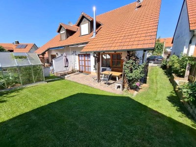 Gepflegtes Haus in Kumhausen mit Garten und Garage