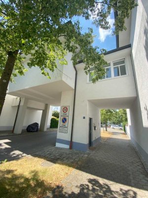 Exklusive Galeriewohnung in Karlsfeld - Frisch renoviert mit hochwertiger Einbauküche