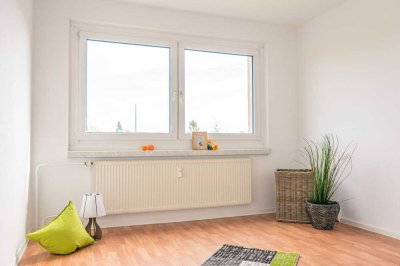 3-Raum-Wohnung mit offener Küche und Balkon