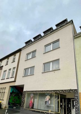 Helle, zentrale Dachgeschosswohnung in Bad Honnef zu vermieten!
