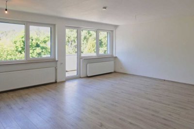 Geräumige, helle 4-ZKB Wohnung mit Balkon in ruhiger Verkehrslage von Katzenelnbogen