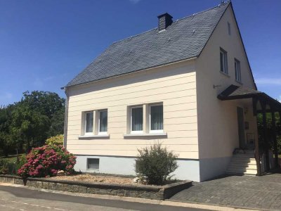 Gemütliches freistehendes EFH mit Garten