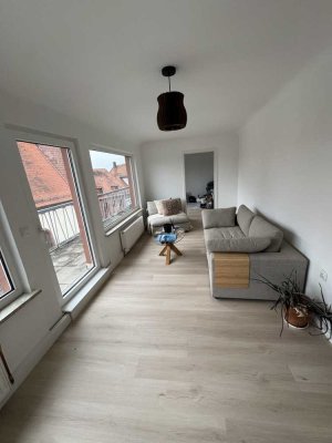 Helle 3,5-Zimmer-Penthousewohnung mit Balkon & Dachboden