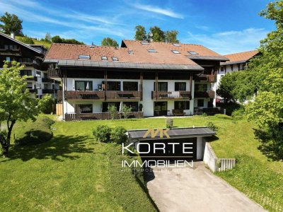 Alpiner Wohntraum in Oberstaufen – 2-Zimmer-Wohnung mit Sonnenterrasse und Hochgratblick