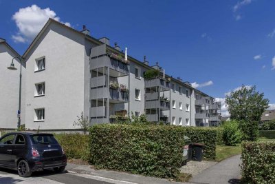 Geräumige Erdgeschosswohnung mit Balkon