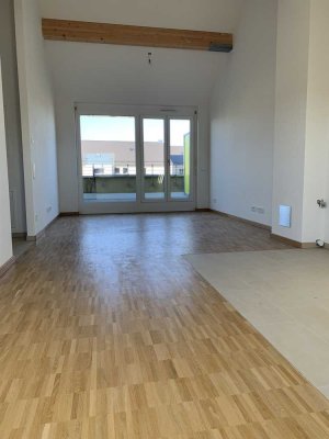 Neubau - helle Dachgeschosswohnung