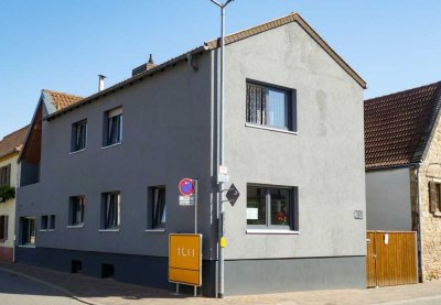Renoviertes Ein-Zweifamilienhaus mit Potenzial für die große Familie!
