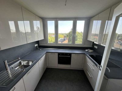 Erstbzg nach San.!Top Energiewert,gesp.Wände,gr.Westterrasse,Fussbodenhzg,Parkett,2.WC,hohe Decken!