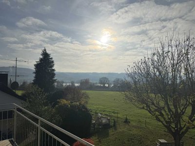 2,5 Zimmer DG-Wohnung in ruhiger Lage
