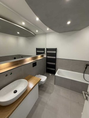 Modernes Wohnen mit historischem Ausblick! Vollständig saniert & provisionsfrei