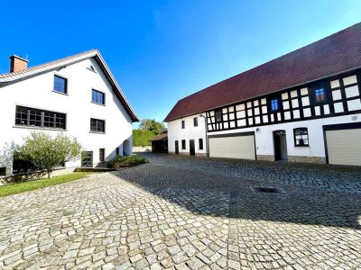 Einmalige Gelegenheit - Exklusive Hofseite zur Selbst-/vielseitigen Gewerbenutzung im idyllischen Re