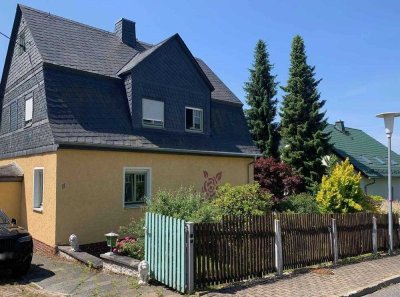 Charmantes Einfamilienhaus mit großem Garten in ruhiger Lage