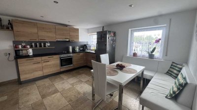 hochwertige 2-Zimmer-Wohnung mit Balkon in Rottenegg