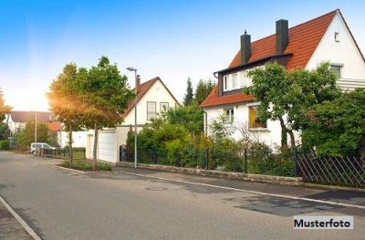 Modernes Einfamilienhaus mit Tiefgarage