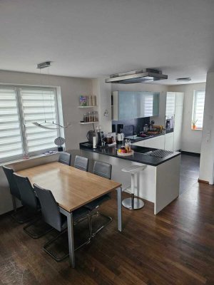 Modernes Reiheneckhaus in exklusiver Wohnlage