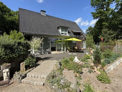 Großes Einfamilienhaus mit exklusiver Austattung am Landbach/Abrooksbach in Steinhagen