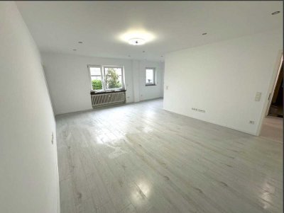 2024 Kernsaniert * Vermietet für 1000.- € Kaltmiete * 5,1 % Rendite