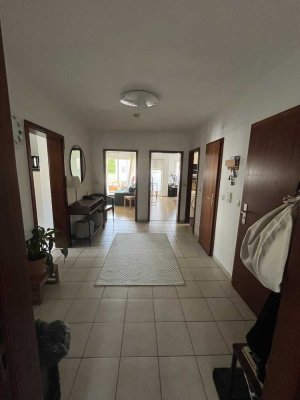 Geschmackvolle 4-Raum-Wohnung mit Einbauküche in Heidelberg - Rohrbach