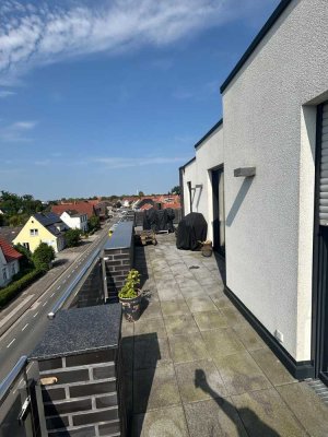 Schöne 3-Zimmer-Penthouse-Wohnung mit luxuriöser Innenausstattung mit Balkon und EBK in Cloppenburg