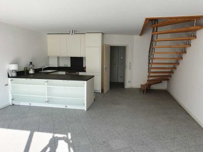 3-Zimmer-Penthouse-Altstadtwohnung mit Dachterrasse umbau zur 4 Zimmer Wohnung möglich