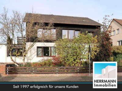 Investieren und Familienglück verbinden: Zweifamilienhaus mit Optionen in der Kernstadt von Springe