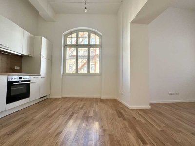 Erstbezug in optimaler Lage: 2-Zimmer mit moderner EBK und Tageslichtbad
