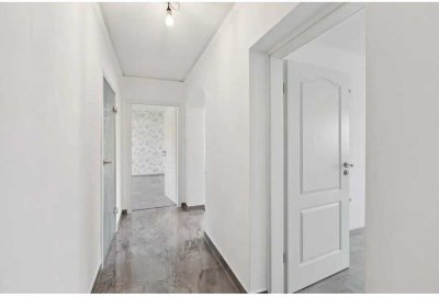 Kernsanierte 3 Zimmer Hochparterre Wohnung ✨ PROVISIONSFREI !! OHNE MAKLER !!! SOFORT FREI!!!