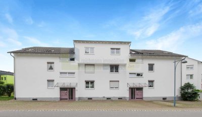Sonne satt im Dachgeschoss – mit Balkon, Blick und bester Anbindung - Solide vermietete 2,5-Zimmer-