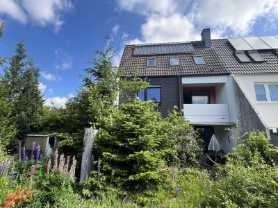 KEINE KÄUFERPROVISION!! Reiheneckhaus mit großem Garten in ruhiger Lage | Garage