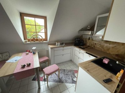 Wunderschöne, renovierte 3-Zimmer-Wohnung mit Stellplatz & hochwertiger Ausstattung – 60 m²