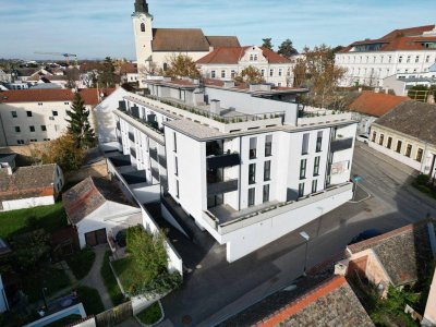Neubau im Stadtzentrum: Wohnqualität in Hollabrunn