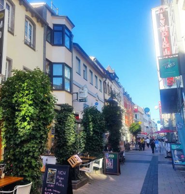 *Stadtmäuse* aufgepaßt! Schöne 1,5 ZKB in charmantem Altbau, ruhige Hinterlieger-Wohnung in Citylage